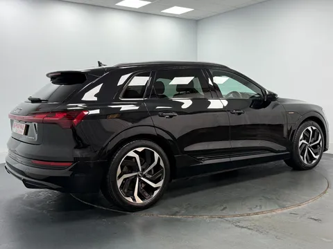 AUDI E-TRON 300kW 55 Quattro 95kWh Black Edition 5dr Auto