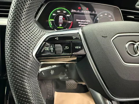 AUDI E-TRON 300kW 55 Quattro 95kWh Black Edition 5dr Auto