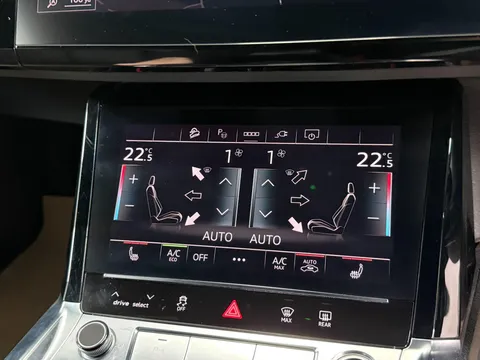 AUDI E-TRON 300kW 55 Quattro 95kWh Black Edition 5dr Auto