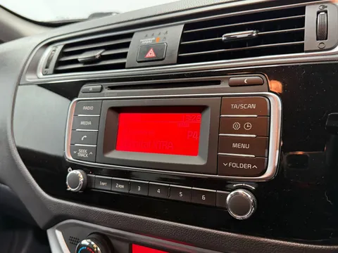 KIA RIO 1.1 CRDi SE 5dr