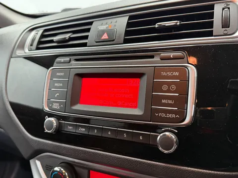 KIA RIO 1.1 CRDi SE 5dr