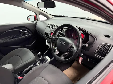 KIA RIO 1.1 CRDi SE 5dr