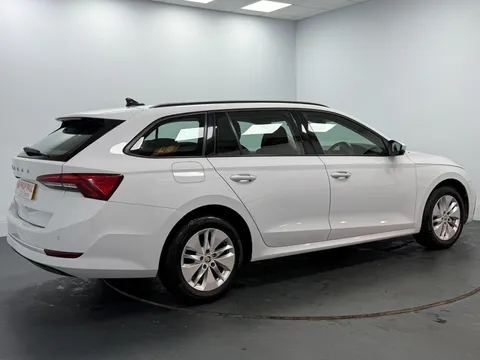 SKODA OCTAVIA 2.0 TDI SE Technology 5dr
