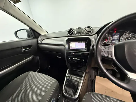 SUZUKI VITARA 1.0 Boosterjet SZ-T 5dr