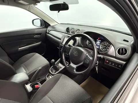 SUZUKI VITARA 1.0 Boosterjet SZ-T 5dr
