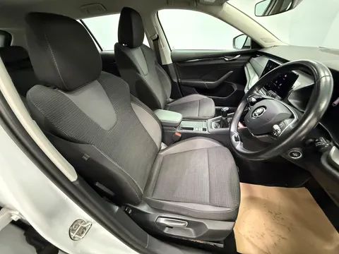 SKODA OCTAVIA 2.0 TDI SE Technology 5dr