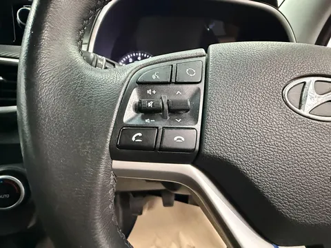 HYUNDAI TUCSON 1.6 GDi SE Nav 5dr 2WD