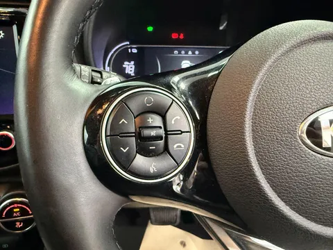 KIA SOUL 150kW First Edition 64kWh 5dr Auto