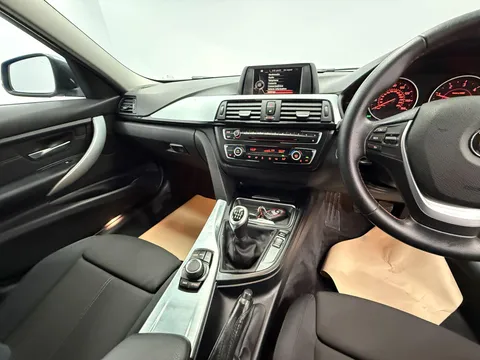 BMW 3 SERIES 320d Sport 4dr