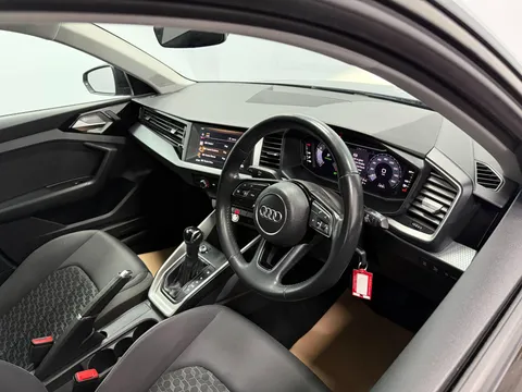 AUDI A1 30 TFSI Citycarver 5dr S Tronic