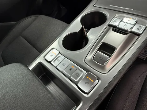 HYUNDAI KONA 100kW Premium 39kWh 5dr Auto