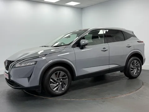 NISSAN QASHQAI 1.3 DiG-T MH Acenta Premium 5dr
