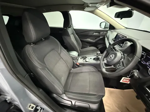 NISSAN QASHQAI 1.3 DiG-T MH Acenta Premium 5dr