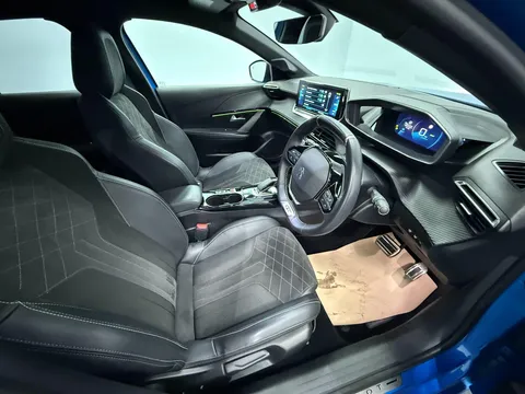 PEUGEOT 208 100kW GT Premium 50kWh 5dr Auto