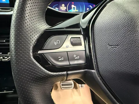 PEUGEOT 208 100kW GT Premium 50kWh 5dr Auto