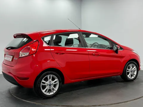 FORD FIESTA 1.5 TDCi Zetec 5dr