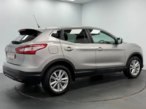 NISSAN QASHQAI 1.6 dCi Acenta Premium 5dr Xtronic