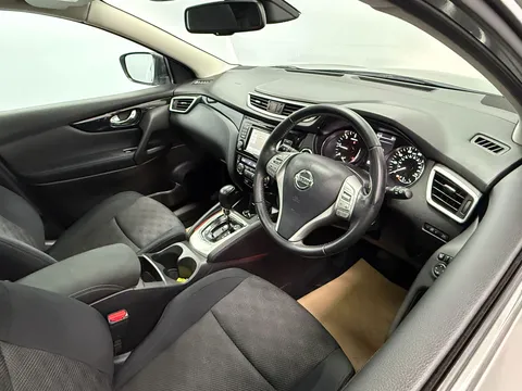 NISSAN QASHQAI 1.6 dCi Acenta Premium 5dr Xtronic