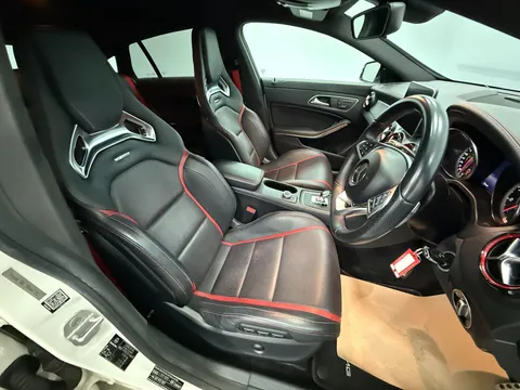 MERCEDES-BENZ CLA CLA 45 4Matic 5dr Tip Auto