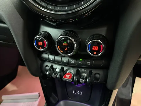 MINI HATCHBACK 1.2 One 5dr