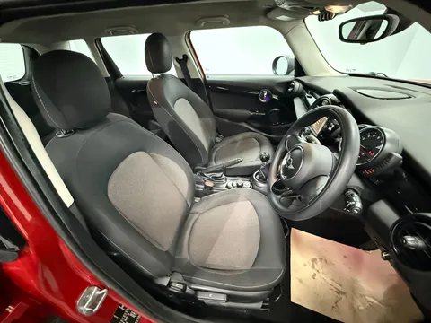 MINI HATCHBACK 1.2 One 5dr