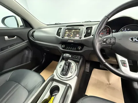 KIA SPORTAGE 2.0 CRDi KX-3 5dr Auto [Sat Nav]