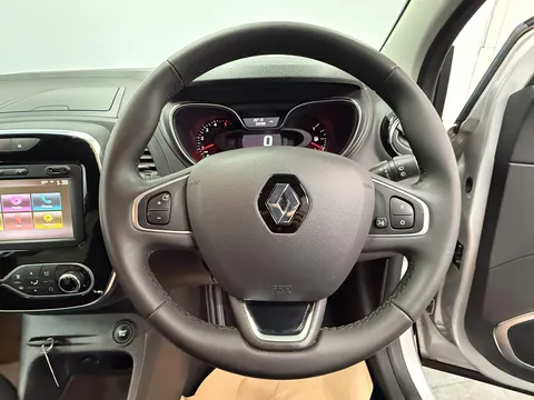 RENAULT CAPTUR 1.5 dCi 90 Iconic 5dr