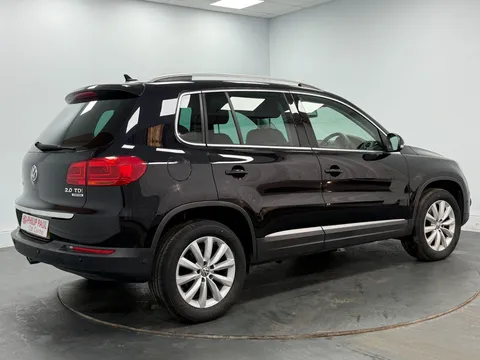 VOLKSWAGEN TIGUAN 2.0 TDi BlueMotion Tech Match 177 5dr DSG