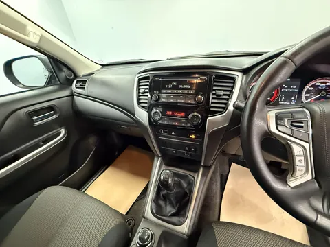MITSUBISHI L200 Double Cab DI-D 150 Trojan 4WD