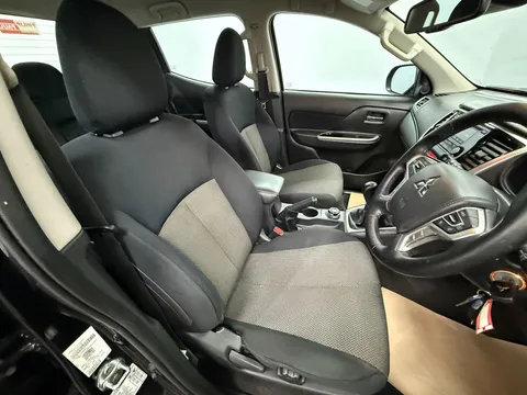 MITSUBISHI L200 Double Cab DI-D 150 Trojan 4WD