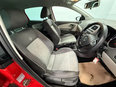 VOLKSWAGEN POLO 1.2 TSI Beats 5dr