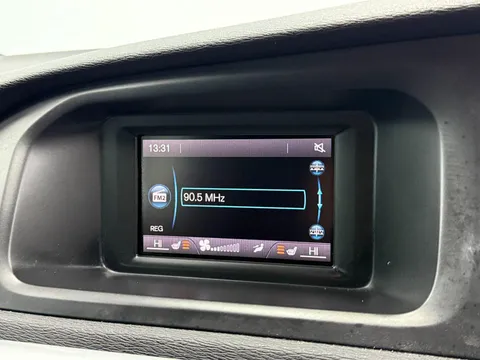 VOLVO V40 D4 [190] R DESIGN 5dr