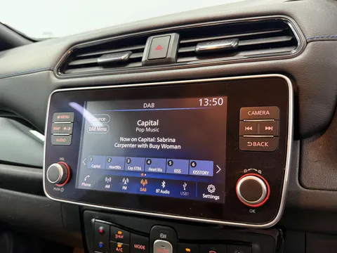 NISSAN LEAF 110kW N-Connecta 39kWh 5dr Auto