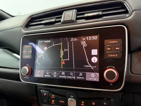 NISSAN LEAF 110kW N-Connecta 39kWh 5dr Auto