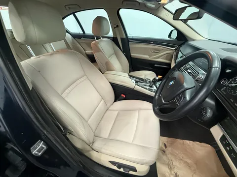 BMW 5 SERIES 530d Luxury 4dr Step Auto