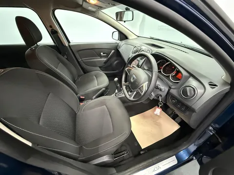 DACIA LOGAN 1.5 dCi Laureate 5dr