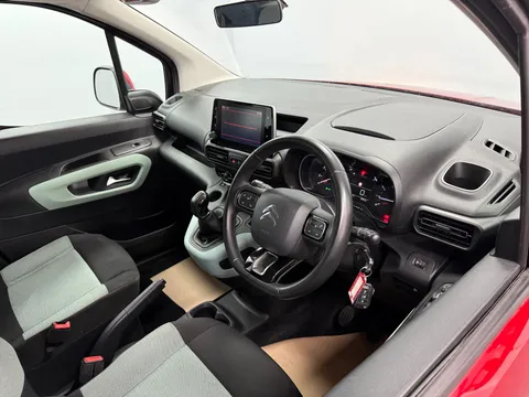 CITROEN BERLINGO 1.5 BlueHDi 100 Feel M 5dr