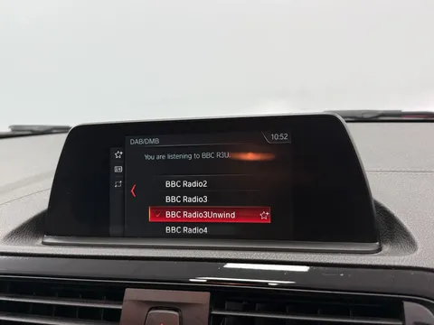 BMW 1 SERIES 118i [1.5] Sport 5dr [Nav]