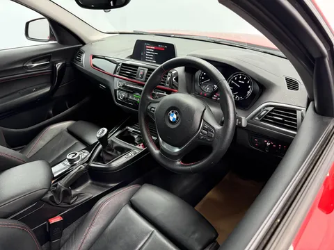 BMW 1 SERIES 118i [1.5] Sport 5dr [Nav]