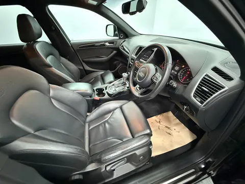 AUDI Q5 2.0 TDI [190] Quattro S Line Plus 5dr S Tronic