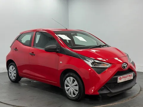 TOYOTA AYGO 1.0 VVT-i X 5dr