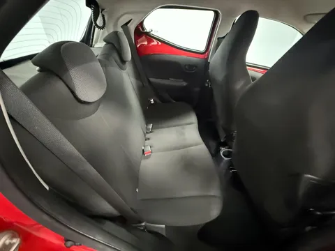 TOYOTA AYGO 1.0 VVT-i X 5dr