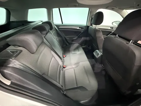 VOLKSWAGEN GOLF 1.6 TDI Match 5dr DSG