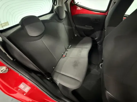 TOYOTA AYGO 1.0 VVT-i X 5dr