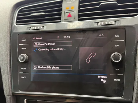 VOLKSWAGEN GOLF 1.6 TDI Match 5dr DSG