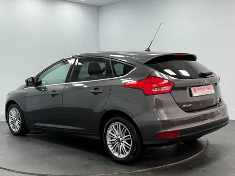 FORD FOCUS 1.0 EcoBoost 125 Zetec Edition 5dr