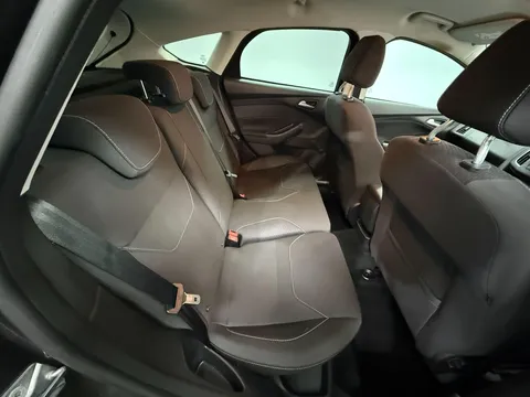 FORD FOCUS 1.0 EcoBoost 125 Zetec Edition 5dr