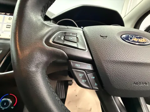 FORD FOCUS 1.0 EcoBoost 125 Zetec Edition 5dr