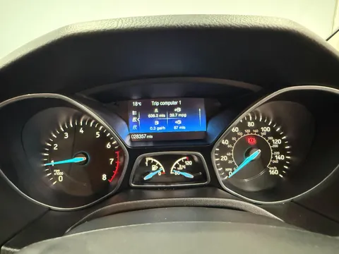 FORD FOCUS 1.0 EcoBoost 125 Zetec Edition 5dr