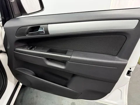 VAUXHALL ZAFIRA 1.8i [120] Exclusiv 5dr